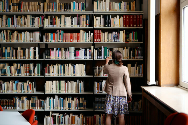 Solving the Pressing Problems of Our Times through Literature: an Interview with Philologist Dr. Alison Posey